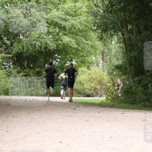 30.08.2026 - Elbe Triathlon Hamburg Antke Förster http://msf.ph/oto/10095370 30.08.2026 10:05:04 Laufen  meine-sportfotos.de