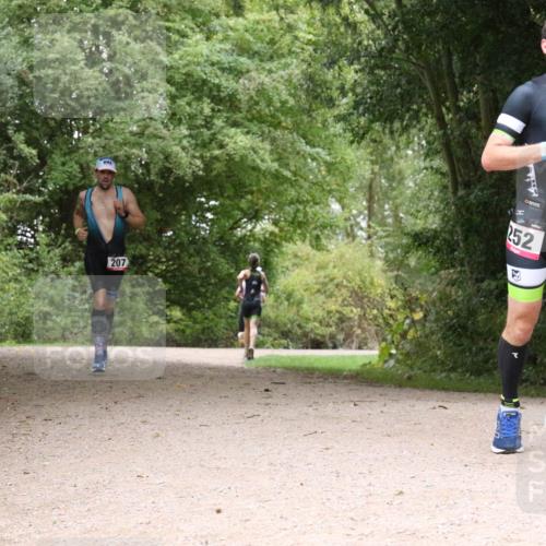 30.08.2026 - Elbe Triathlon Hamburg Antke Förster http://msf.ph/oto/10095386 30.08.2026 10:05:22 Laufen 207, 252, 2 meine-sportfotos.de