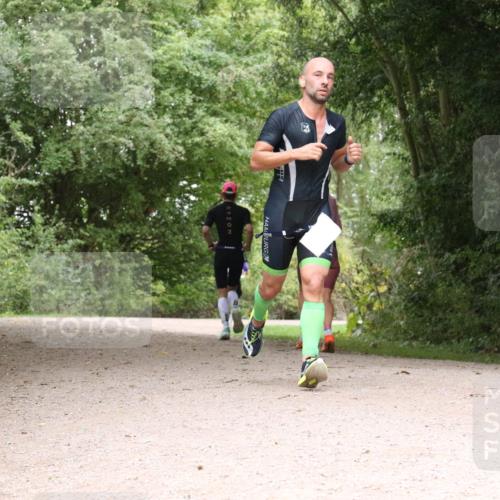30.08.2026 - Elbe Triathlon Hamburg Antke Förster http://msf.ph/oto/10095410 30.08.2026 10:05:41 Laufen  meine-sportfotos.de