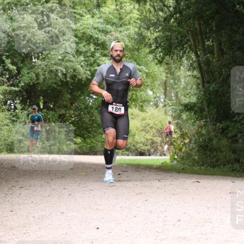 30.08.2026 - Elbe Triathlon Hamburg Antke Förster http://msf.ph/oto/10095418 30.08.2026 10:05:59 Laufen 189 meine-sportfotos.de