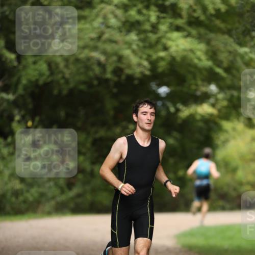 30.08.2026 - Elbe Triathlon Hamburg Antke Förster http://msf.ph/oto/10095419 30.08.2026 09:57:26 Laufen  meine-sportfotos.de
