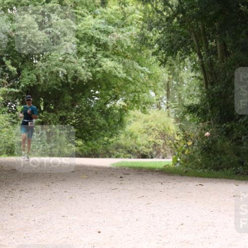 30.08.2026 - Elbe Triathlon Hamburg Antke Förster http://msf.ph/oto/10095424 30.08.2026 10:06:01 Laufen  meine-sportfotos.de