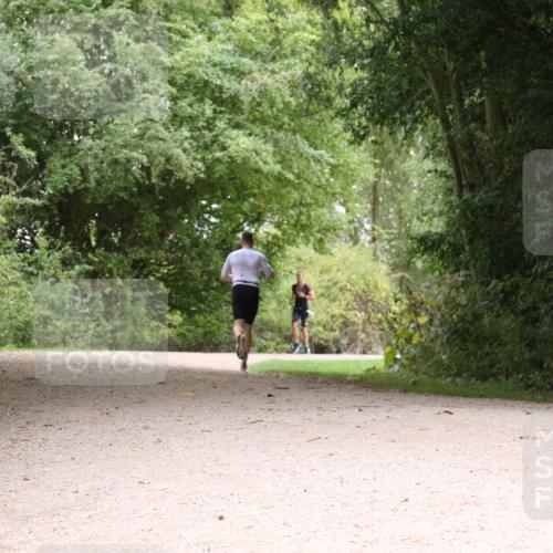 30.08.2026 - Elbe Triathlon Hamburg Antke Förster http://msf.ph/oto/10095434 30.08.2026 10:06:07 Laufen  meine-sportfotos.de