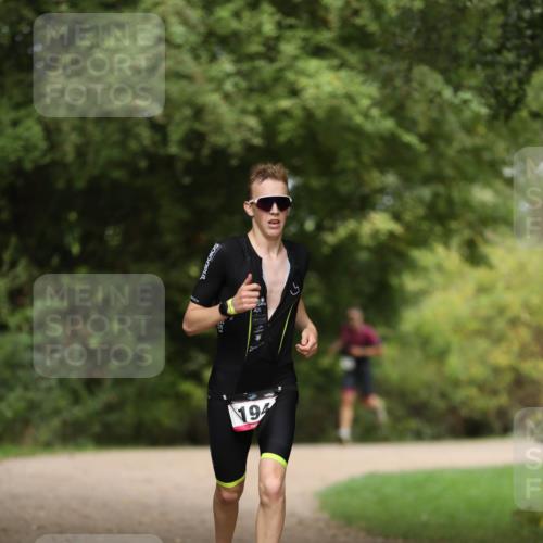 30.08.2026 - Elbe Triathlon Hamburg Antke Förster http://msf.ph/oto/10095439 30.08.2026 09:58:12 Laufen 194 meine-sportfotos.de