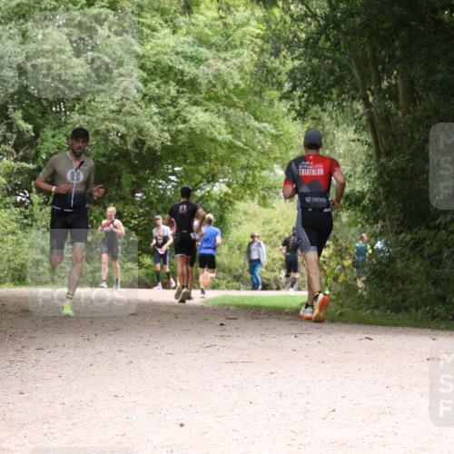 30.08.2026 - Elbe Triathlon Hamburg Antke Förster http://msf.ph/oto/10095466 30.08.2026 10:06:33 Laufen  meine-sportfotos.de