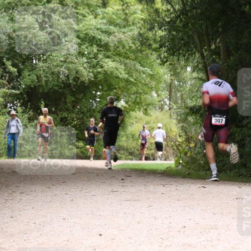 30.08.2026 - Elbe Triathlon Hamburg Antke Förster http://msf.ph/oto/10095482 30.08.2026 10:06:45 Laufen 307 meine-sportfotos.de