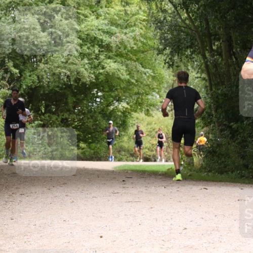 30.08.2026 - Elbe Triathlon Hamburg Antke Förster http://msf.ph/oto/10095514 30.08.2026 10:07:37 Laufen 254 meine-sportfotos.de