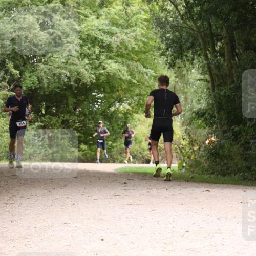 30.08.2026 - Elbe Triathlon Hamburg Antke Förster http://msf.ph/oto/10095516 30.08.2026 10:07:37 Laufen 254 meine-sportfotos.de