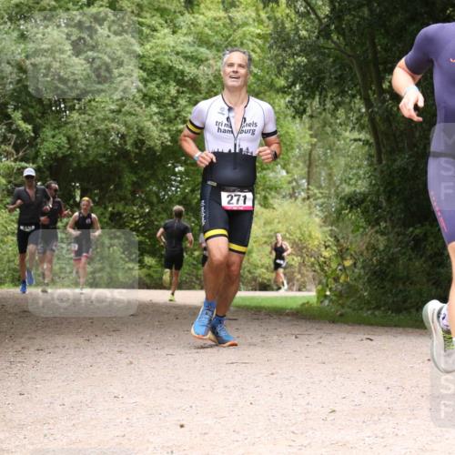 30.08.2026 - Elbe Triathlon Hamburg Antke Förster http://msf.ph/oto/10095524 30.08.2026 10:07:43 Laufen 271, 254 meine-sportfotos.de