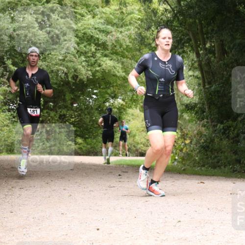 30.08.2026 - Elbe Triathlon Hamburg Antke Förster http://msf.ph/oto/10095564 30.08.2026 10:08:05 Laufen 181 meine-sportfotos.de