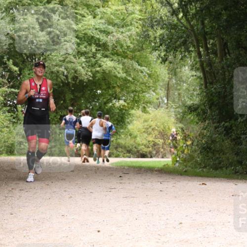30.08.2026 - Elbe Triathlon Hamburg Antke Förster http://msf.ph/oto/10095608 30.08.2026 10:08:31 Laufen  meine-sportfotos.de