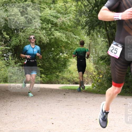 30.08.2026 - Elbe Triathlon Hamburg Antke Förster http://msf.ph/oto/10095624 30.08.2026 10:08:48 Laufen 25, 1919 meine-sportfotos.de
