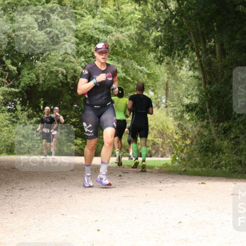 30.08.2026 - Elbe Triathlon Hamburg Antke Förster http://msf.ph/oto/10095654 30.08.2026 10:09:42 Laufen 192 meine-sportfotos.de