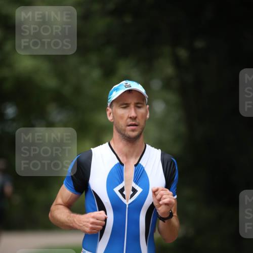 30.08.2026 - Elbe Triathlon Hamburg Antke Förster http://msf.ph/oto/10095661 30.08.2026 10:04:41 Laufen 288 meine-sportfotos.de