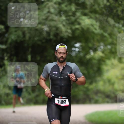 30.08.2026 - Elbe Triathlon Hamburg Antke Förster http://msf.ph/oto/10095721 30.08.2026 10:06:00 Laufen 189 meine-sportfotos.de