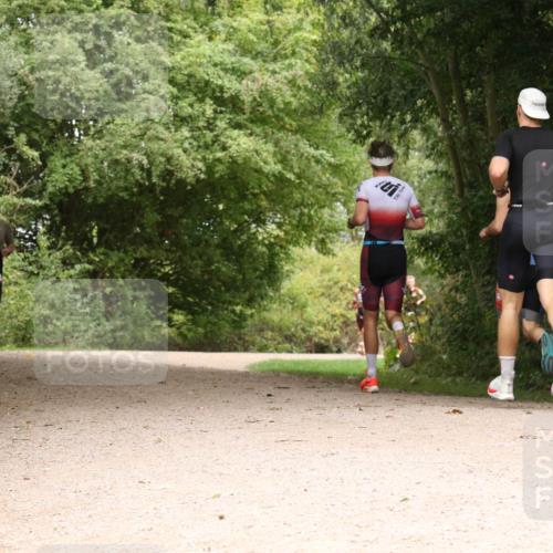 30.08.2026 - Elbe Triathlon Hamburg Antke Förster http://msf.ph/oto/10095726 30.08.2026 10:10:46 Laufen 246 meine-sportfotos.de