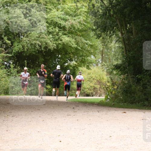 30.08.2026 - Elbe Triathlon Hamburg Antke Förster http://msf.ph/oto/10095738 30.08.2026 10:10:53 Laufen  meine-sportfotos.de