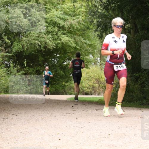 30.08.2026 - Elbe Triathlon Hamburg Antke Förster http://msf.ph/oto/10095748 30.08.2026 10:11:02 Laufen 349 meine-sportfotos.de