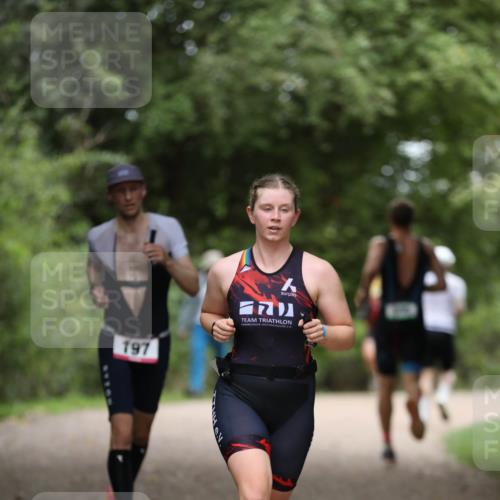 30.08.2026 - Elbe Triathlon Hamburg Antke Förster http://msf.ph/oto/10095777 30.08.2026 10:06:43 Laufen 197 meine-sportfotos.de