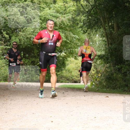 30.08.2026 - Elbe Triathlon Hamburg Antke Förster http://msf.ph/oto/10095784 30.08.2026 10:11:29 Laufen 294, 21 meine-sportfotos.de