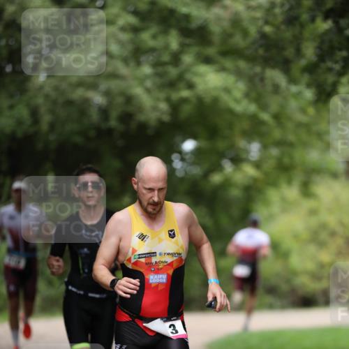 30.08.2026 - Elbe Triathlon Hamburg Antke Förster http://msf.ph/oto/10095793 30.08.2026 10:06:52 Laufen 3 meine-sportfotos.de