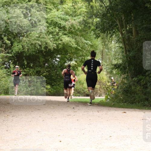 30.08.2026 - Elbe Triathlon Hamburg Antke Förster http://msf.ph/oto/10095800 30.08.2026 10:11:36 Laufen 356 meine-sportfotos.de