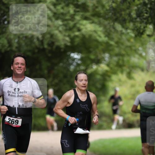 30.08.2026 - Elbe Triathlon Hamburg Antke Förster http://msf.ph/oto/10095849 30.08.2026 10:07:55 Laufen 269 meine-sportfotos.de