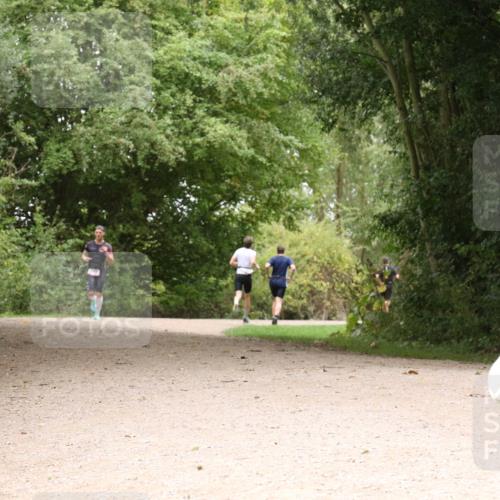 30.08.2026 - Elbe Triathlon Hamburg Antke Förster http://msf.ph/oto/10095852 30.08.2026 10:12:23 Laufen  meine-sportfotos.de