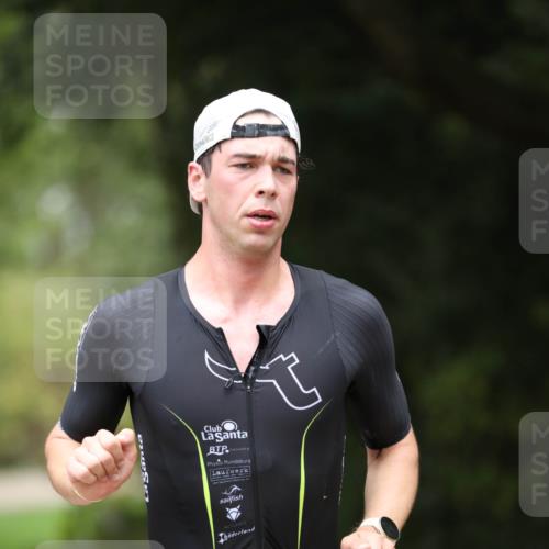 30.08.2026 - Elbe Triathlon Hamburg Antke Förster http://msf.ph/oto/10095873 30.08.2026 10:08:08 Laufen 181 meine-sportfotos.de