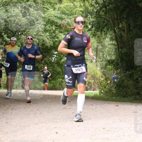 30.08.2026 - Elbe Triathlon Hamburg Antke Förster http://msf.ph/oto/10095950 30.08.2026 10:13:59 Laufen 485, 502, 393 meine-sportfotos.de