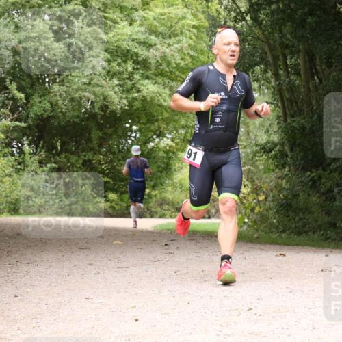 30.08.2026 - Elbe Triathlon Hamburg Antke Förster http://msf.ph/oto/10095970 30.08.2026 10:14:08 Laufen 91 meine-sportfotos.de