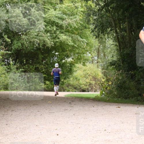 30.08.2026 - Elbe Triathlon Hamburg Antke Förster http://msf.ph/oto/10095972 30.08.2026 10:14:09 Laufen 191 meine-sportfotos.de
