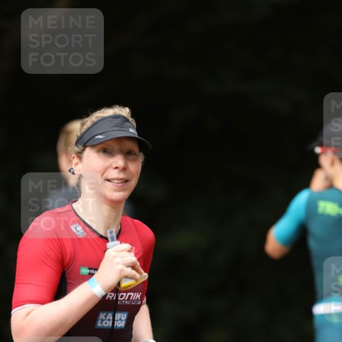 30.08.2026 - Elbe Triathlon Hamburg Antke Förster http://msf.ph/oto/10095993 30.08.2026 10:10:06 Laufen  meine-sportfotos.de