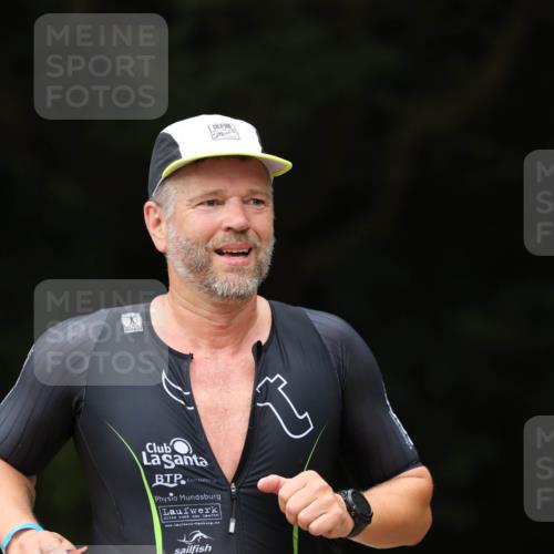 30.08.2026 - Elbe Triathlon Hamburg Antke Förster http://msf.ph/oto/10096135 30.08.2026 10:11:55 Laufen 287 meine-sportfotos.de