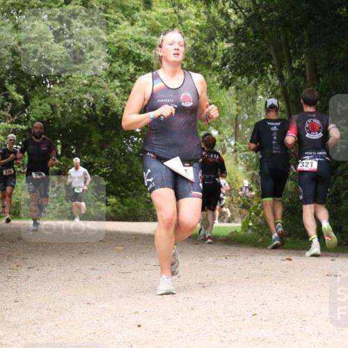 30.08.2026 - Elbe Triathlon Hamburg Antke Förster http://msf.ph/oto/10096150 30.08.2026 10:16:43 Laufen 336, 1479, 321 meine-sportfotos.de