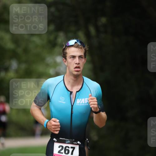 30.08.2026 - Elbe Triathlon Hamburg Antke Förster http://msf.ph/oto/10096209 30.08.2026 10:13:07 Laufen 267 meine-sportfotos.de