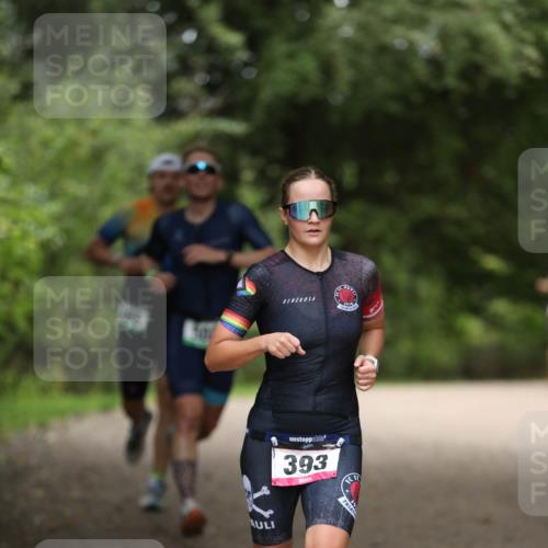 30.08.2026 - Elbe Triathlon Hamburg Antke Förster http://msf.ph/oto/10096251 30.08.2026 10:13:58 Laufen 393 meine-sportfotos.de