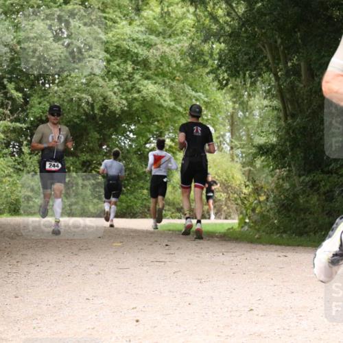30.08.2026 - Elbe Triathlon Hamburg Antke Förster http://msf.ph/oto/10096252 30.08.2026 10:17:56 Laufen 244 meine-sportfotos.de