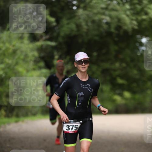 30.08.2026 - Elbe Triathlon Hamburg Antke Förster http://msf.ph/oto/10096265 30.08.2026 10:14:05 Laufen 375 meine-sportfotos.de