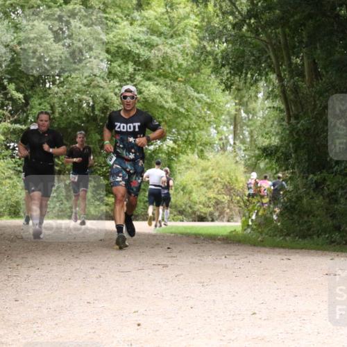 30.08.2026 - Elbe Triathlon Hamburg Antke Förster http://msf.ph/oto/10096284 30.08.2026 10:18:57 Laufen 29 meine-sportfotos.de