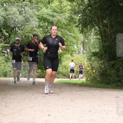 30.08.2026 - Elbe Triathlon Hamburg Antke Förster http://msf.ph/oto/10096290 30.08.2026 10:19:00 Laufen 229, 185, 16 meine-sportfotos.de