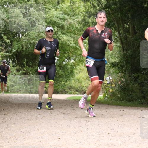 30.08.2026 - Elbe Triathlon Hamburg Antke Förster http://msf.ph/oto/10096294 30.08.2026 10:19:02 Laufen 285, 129 meine-sportfotos.de