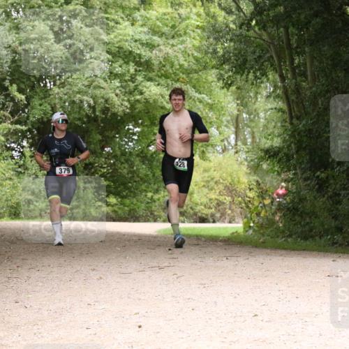 30.08.2026 - Elbe Triathlon Hamburg Antke Förster http://msf.ph/oto/10096314 30.08.2026 10:19:22 Laufen 528, 379 meine-sportfotos.de