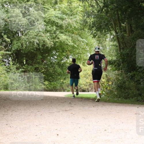 30.08.2026 - Elbe Triathlon Hamburg Antke Förster http://msf.ph/oto/10096324 30.08.2026 10:19:27 Laufen  meine-sportfotos.de