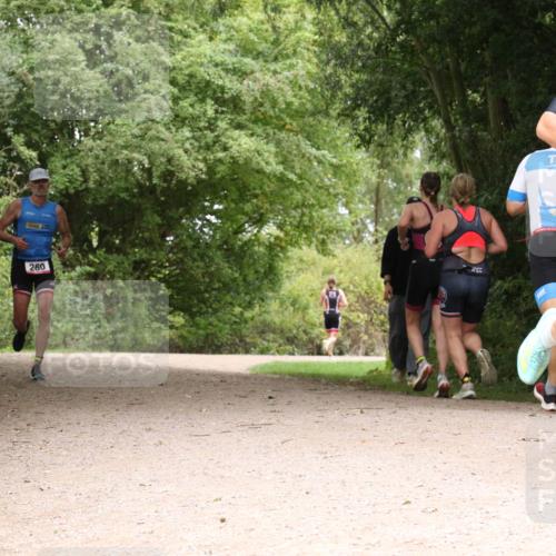 30.08.2026 - Elbe Triathlon Hamburg Antke Förster http://msf.ph/oto/10096412 30.08.2026 10:21:28 Laufen 260 meine-sportfotos.de