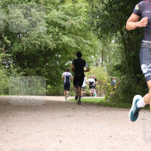 30.08.2026 - Elbe Triathlon Hamburg Antke Förster http://msf.ph/oto/10096444 30.08.2026 10:22:05 Laufen 3 meine-sportfotos.de