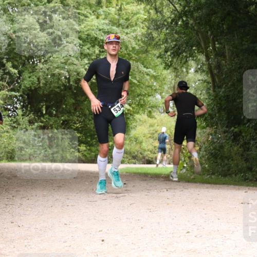 30.08.2026 - Elbe Triathlon Hamburg Antke Förster http://msf.ph/oto/10096452 30.08.2026 10:22:16 Laufen 534 meine-sportfotos.de