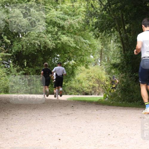 30.08.2026 - Elbe Triathlon Hamburg Antke Förster http://msf.ph/oto/10096470 30.08.2026 10:22:26 Laufen  meine-sportfotos.de