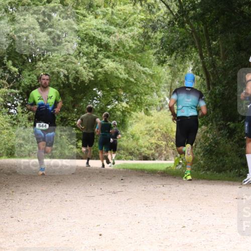 30.08.2026 - Elbe Triathlon Hamburg Antke Förster http://msf.ph/oto/10096478 30.08.2026 10:22:44 Laufen 544 meine-sportfotos.de