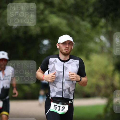 30.08.2026 - Elbe Triathlon Hamburg Antke Förster http://msf.ph/oto/10096483 30.08.2026 10:16:56 Laufen 512 meine-sportfotos.de